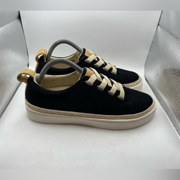 Spenco Malibu Gored Lace womens black canvas slip on sneakers size 9 - Picture 2 of 9